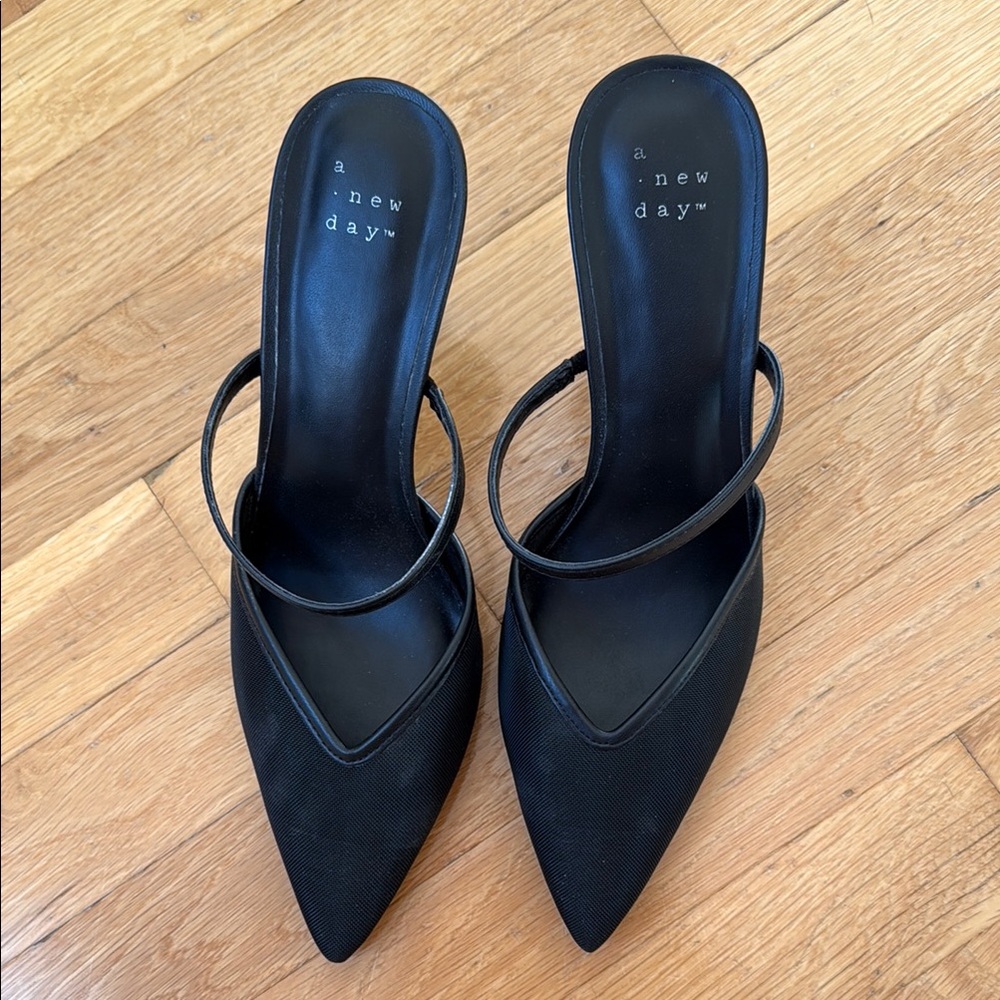 A New Day Black Stiletto Heels with Pointed Toe